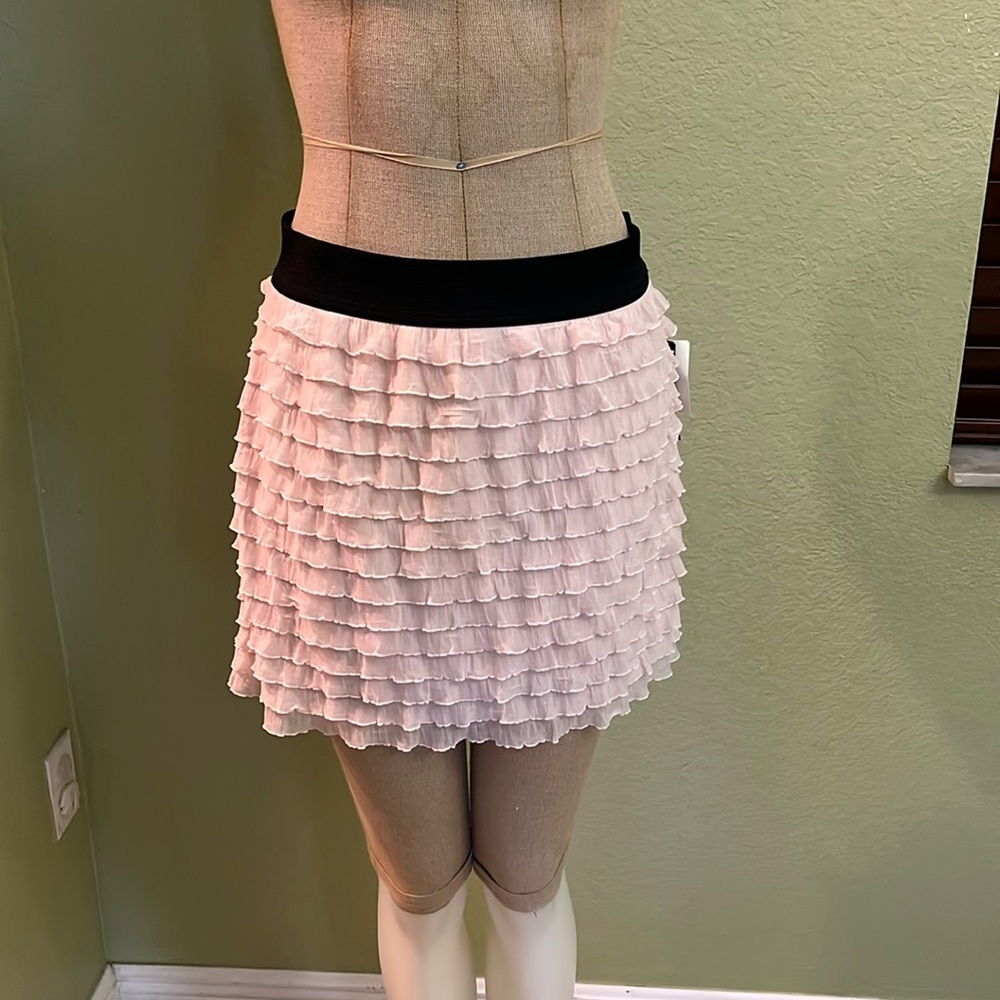 Ruffle pink skirt